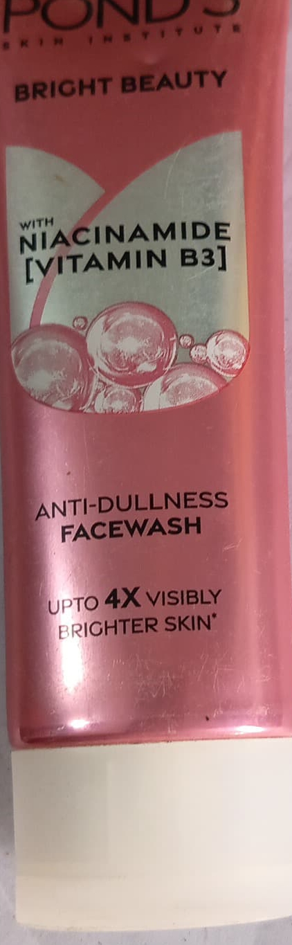 Ponds anti dullness face wash 